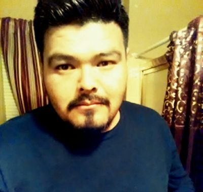 Divertido, alegre, me siento capaz de adaptarme a cualquier situación, nunca me desvío de un objetivo hasta conseguirlo.
Sencillo y humilde ante toda situación