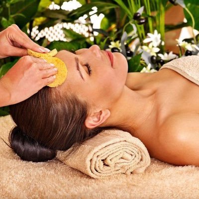 I am a Licensed Esthetician