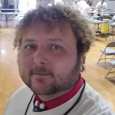 TheRealCurlyGuy's profile picture. I'm a man of many hats. I love living in Florida, and I'm always off on a new adventure!