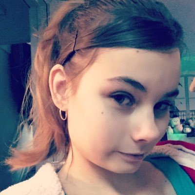 AnxiousWhims's profile picture. I'm an artsy wife who loves potatoes, my cat, sims, memes, and of course, my husband.