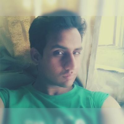 MoidWahid's profile picture. It hurts when you have someone in your heart but not in your arms.