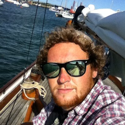 alanrowe0's profile picture. 