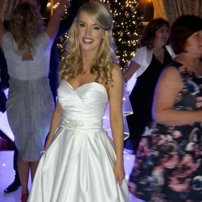 clairewaine's profile picture. 