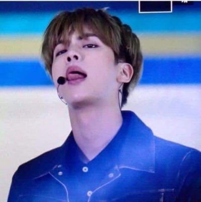 I0ZFLmCdapG1hP0's profile picture. 사랑해 소년단