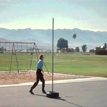 oaktonuniswag's profile picture. 