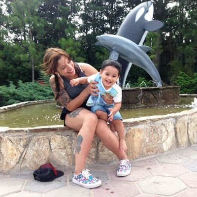 eugepaezlando's profile picture. Fingir ser normal, es más complicado que serlo.