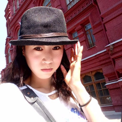 lilian9966's profile picture. 