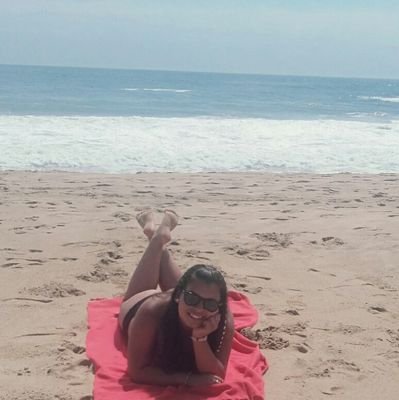 mica_lopez18's profile picture. Todo vale la pena sí te hace feliz.                                                  
Lic. en Enfermería.  U.N.R