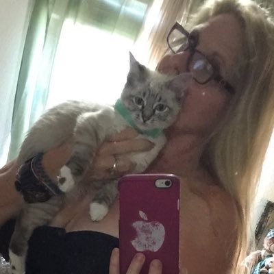 Delilahdjw's profile picture. 