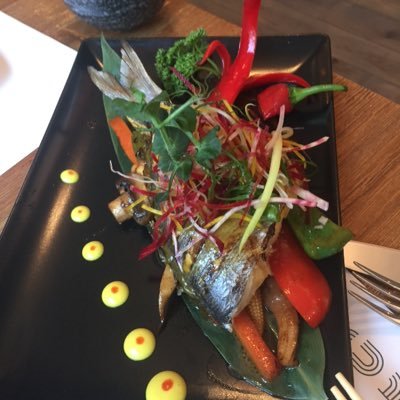 iknowwhatuniche's profile picture. 