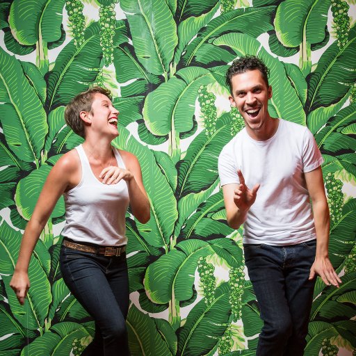 Latin Dance studio in Charleston, SC. Learn to dance Salsa! Group and private lessons, events, and performances.