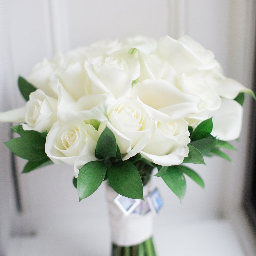 A boutique floral studio that specializes in designs for events. We donate 50% of our profits to charity. Voted The Knot Best of Weddings 6 years in a row!