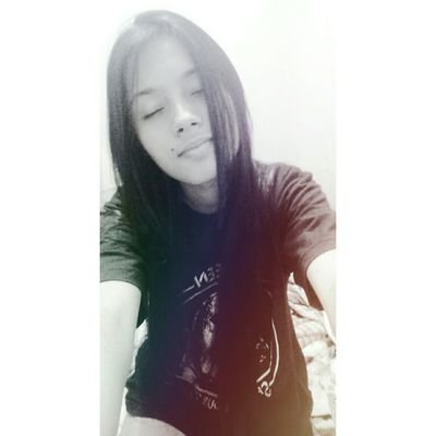 IsaCarvalhosz's profile picture. Especialista na arte de sofrer