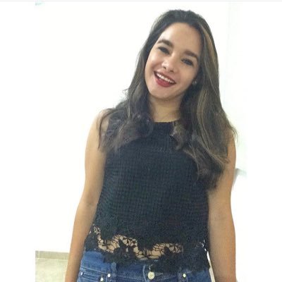 _SarahBonnett's profile picture. I'm not on here often... 😪