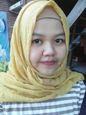 I am Muslim | 6 August '94 | Daughter | Sister | Bestfriend | Wonder Woman | Student of Hasanuddin University '12 | Part of Utd Indonesia |