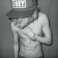 آلمؤدب ؛ نينآ 🙀💜 . (@modi_al7fr) 's Twitter Profile