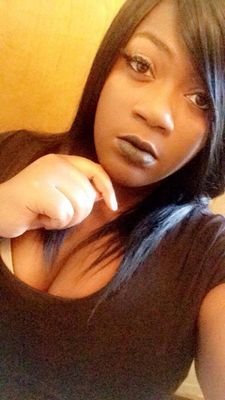 🔫🔫Fuck a shooter, I'm my own shooter🔫🔫
👑💰👛PurseFirst👛💰👑
🎧