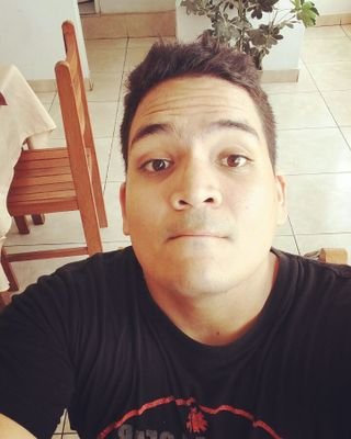 pieroecg's profile picture. Entendiendo que la vida es una sola y quien debe de ser tu objetivo eres.. TU MISMO!