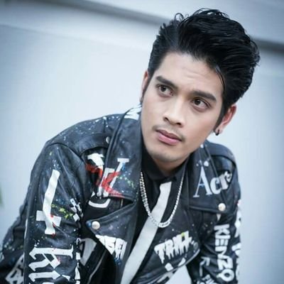 PhakinOfficial Profile Picture
