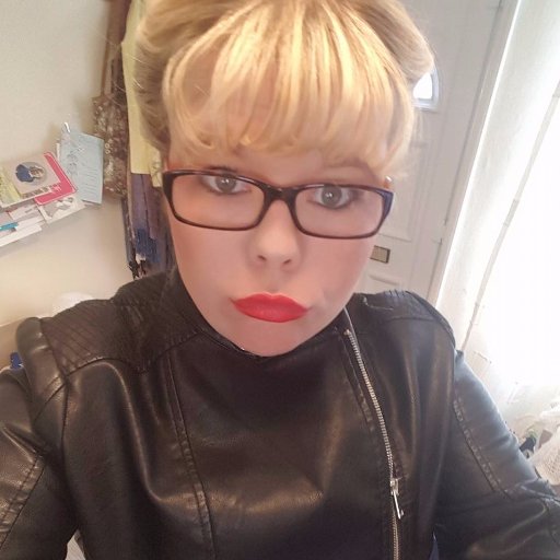 ClaireRatley's profile picture. Daughter, sister, wife, friend & headteacher. Loves travel, reading, music, sunshine, geocaching, outdoors and 2%ers.