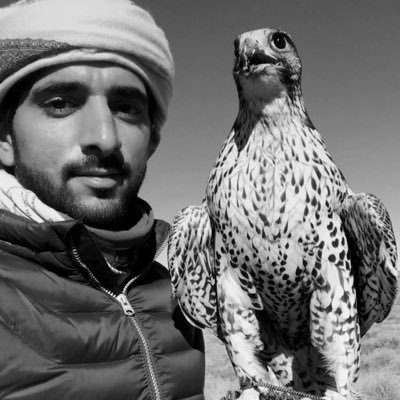 ‏‏ㅤ  ㅤ  
‘
احبّـہ شرآت حبي للبدّو وللبّوش 🐪✋🏻.