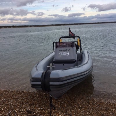 Sea School specialising in RYA Powerboat courses and delivering an extensive range of shore based and interactive online courses. Call us on 07884195518