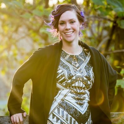 #Organizer|| #minimalist || #blogger || tiny home dweller|| https://t.co/nQ4zqIdcpM
#declutter #lessstuffmorelife