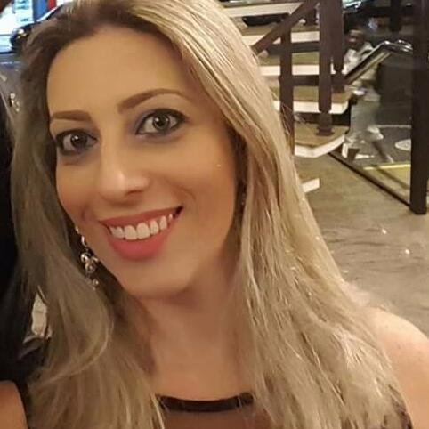 Publicitária, louca por vampiros, fissurada por cruzeiros e que amo meu Marido!!