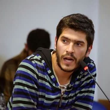 rulorajneri's profile picture. Patagonico en la Capital, movimiento #NiUnPibeMenosXLaDroga.
Profe de Educación Fisica.