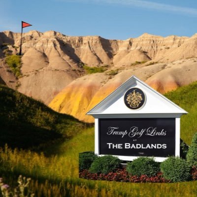 Shmofficial fake feed of the re-educated, Great Again™ Badlands National Park. We were insolent, but Trump set us straight. Account not run by park employees.