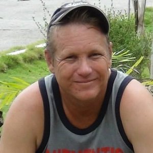 Proud father of three, loving life. eCommerce Mentor...Coach... Love life. Be in it..My Welcome video... :) https://t.co/On3qyswet9