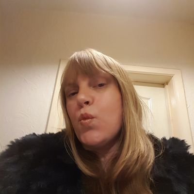 Social Worker , Specialist Advisor , Smokefree pregnancy champion ,wife and dog mother . kind charitable hard working female. All views are my own.