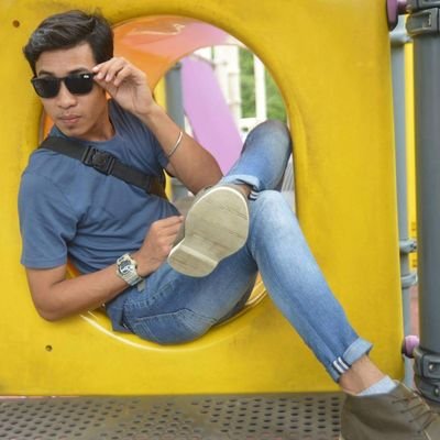 YOU FOLLOW ME, I FOLLOW BACK. it's me,, it's my life ..
instagram @Wira_Jkusuma
https://t.co/IAGzVMQyH5