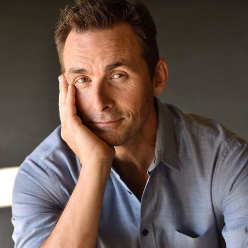 This is a fan account celebrating the character Valentin Cassadine on #generalhospital played by @japastu I have no affiliation with @japastu I'm just a fan.