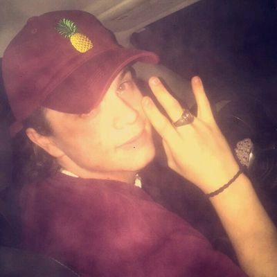 thedudemanXD's profile picture. If you leave it won't hurt because it's nothing new. I can make it out there on my own.💪💯