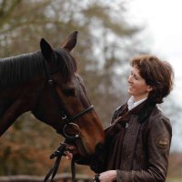 Venetia Williams(@VenetiaWRacing) 's Twitter Profile Photo