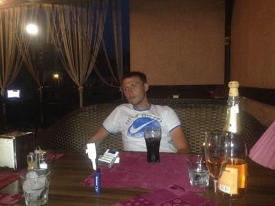 Vladik_White's profile picture. Деньги правят миром...