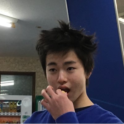 エッチなツイート多め。常にムラムラ