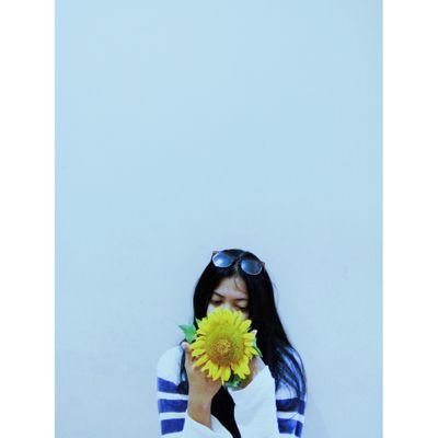 devamelia_13's profile picture. Hellow
instagram @devameliaw