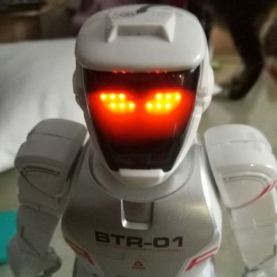 dospersonasdos's profile picture. 