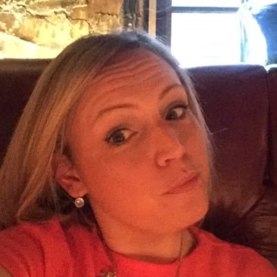 curlyhair79's profile picture. 