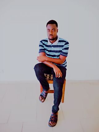 Elinat15's profile picture. 