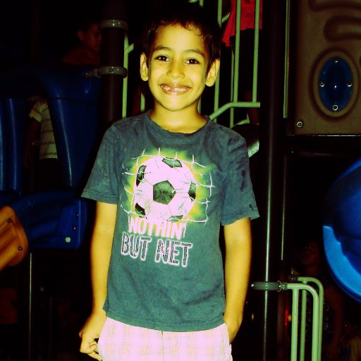 sebas_saltos's profile picture. Soy de @lusebri1 me gusta jugar con carros y dibujarlos y subo videos a Youtube