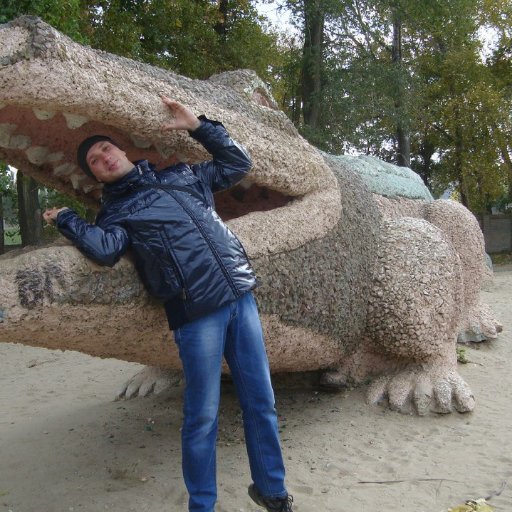 HCFR4DGnTXJDcqm's profile picture. Счастлив