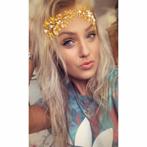 Hi, I'm Sarah.