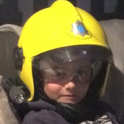 DaveBeech5's profile picture. Dad, Wholetime Crew Manager and Oncall Crew Manager. All views are my own!!