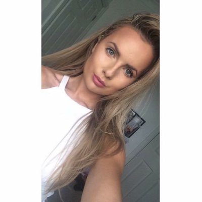 ShannonCollinsx's profile picture. 