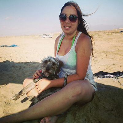 coniifraan's profile picture. Escorpión, hablo en perruno, me levanto cantando y finjo ser ruda ✌