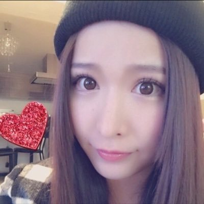 datatrade123456's profile picture. 