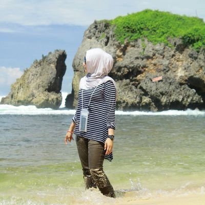 uninurafiyati's profile picture. ❤ Allah // ❤👪 Family